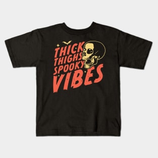 Thick Thighs Spooky Vibes Funny Halloween Skull Goth Kids T-Shirt